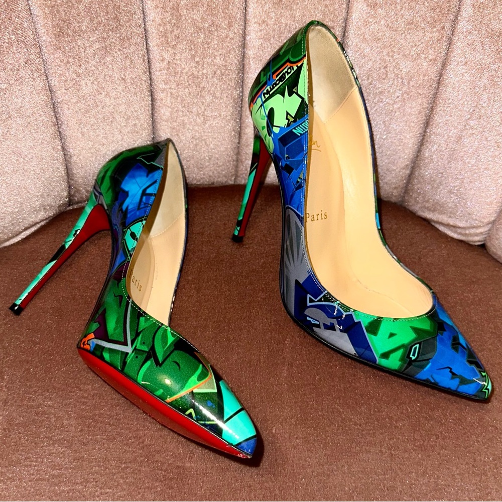 Christian Louboutin Graffiti Pigalle Follies Pumps 100mm - Size 6 - Box included